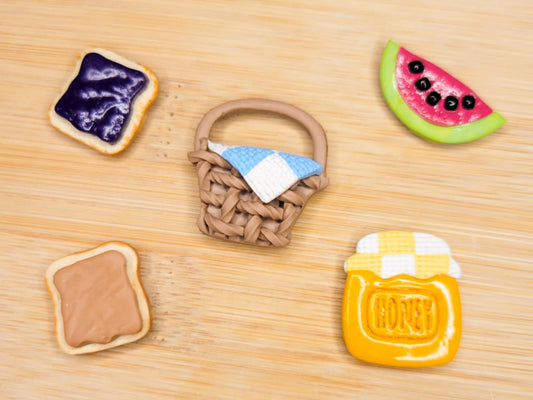 Picnic Day Magnet Set